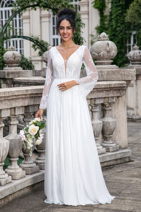 White A Line V Neck Long Sleeves Beach Boho Wedding Dress with Appliqued Lace Supply