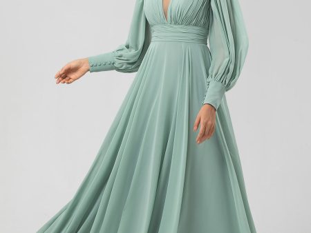 Detachable Long Sleeves Chiffon Green Bridesmaid Dress with Pleated Online Hot Sale