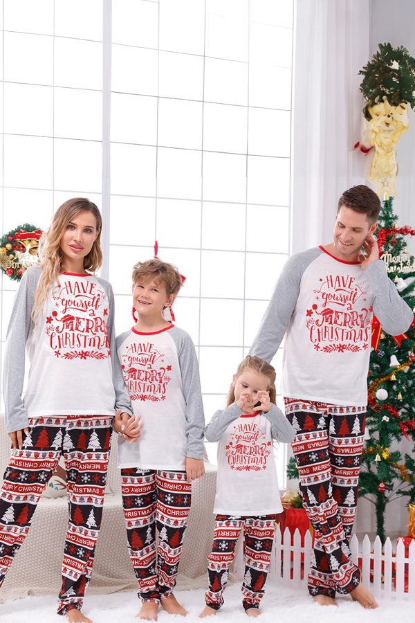 Print Grey Long Sleeves Matching Family Christmas Pajamas For Sale