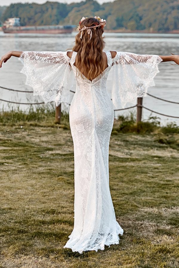 Ivory Lace Cold Shoulder Mermaid Cape Sleeve Boho Wedding Dress Supply