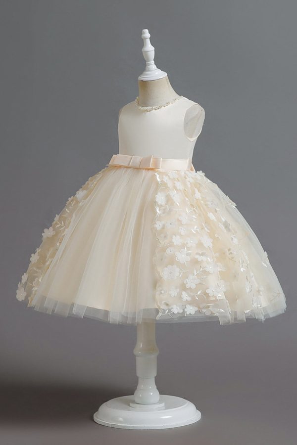 Champagne A Line Tulle Sleeveless Flower Girls  Party Dress With Bow Online Hot Sale