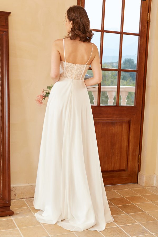 Beautiful A Line Spaghetti Straps White Wedding Dress with Appliques Hot on Sale