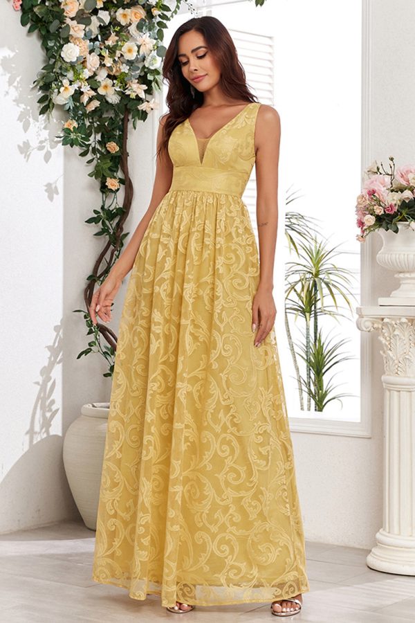 Yellow V-Neck Long Prom Dress With Appliques Supply