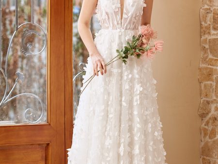 White Appliques Tulle Wedding Dress Online now