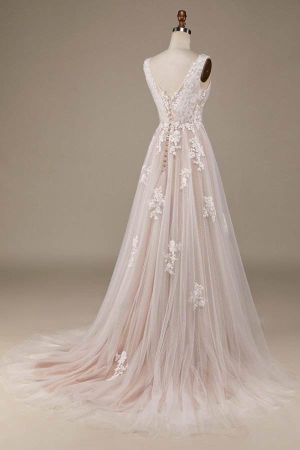 Apricot Tulle Sweep Train Wedding Dress with Lace Fashion